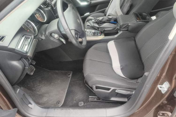 Used Peugeot 408 2015 1.2T Automatic Luxury Edition Left Front Seat