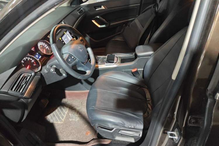 Used Peugeot 408 2015 1.2T Automatic Glory Edition Left Front Seat