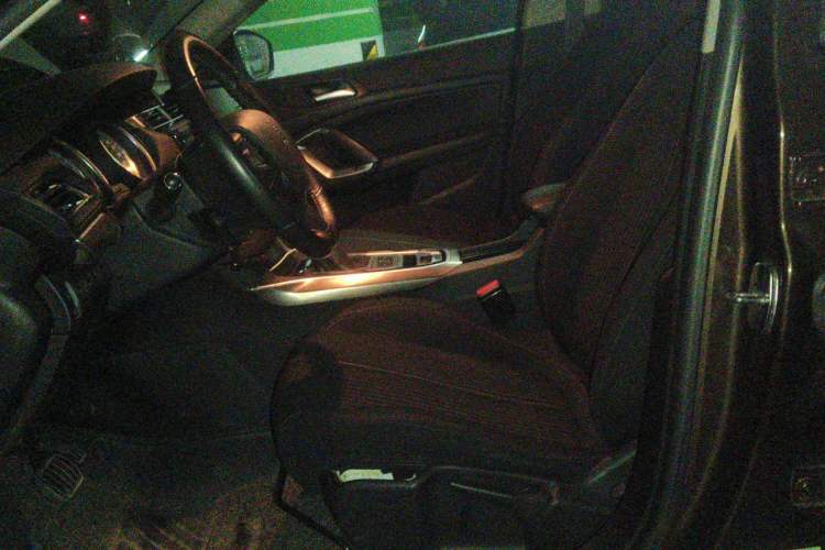 Used Peugeot 408 2015 1.2T Automatic Luxury Edition Left Front Seat