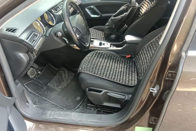 Used Peugeot 408 2015 1.2T Automatic Luxury Edition Left Front Seat