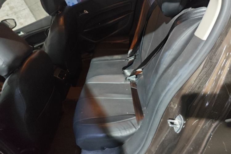 Used Peugeot 408 2015 1.2T Automatic Glory Edition Left Rear Seat
