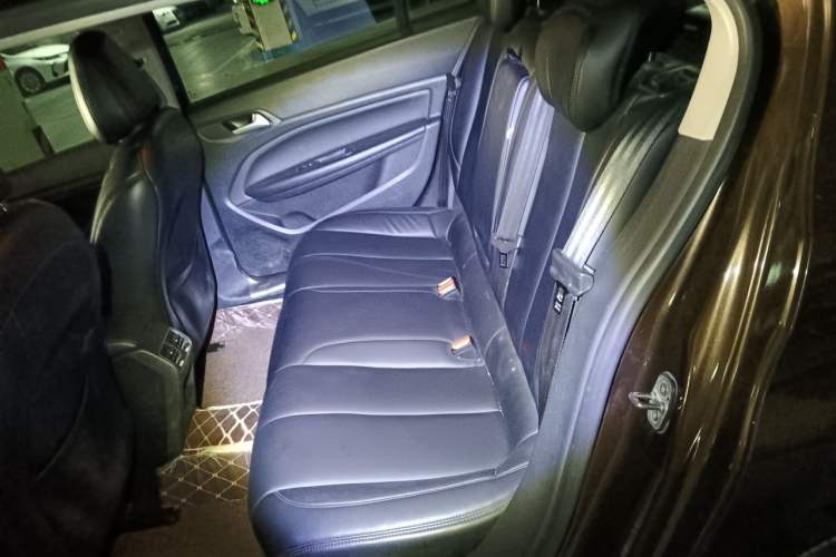 Used Peugeot 408 2015 1.2T Automatic Luxury Edition Left Rear Seat