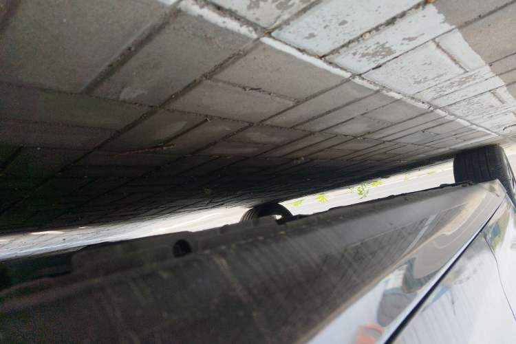 Used Peugeot 408 2015 1.2T Automatic Luxury Edition Left Side Sill