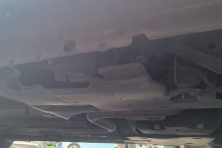 Used Peugeot 408 2015 1.2T Automatic Luxury Edition Left Side Sill