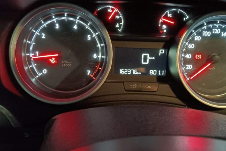 Used Peugeot 408 2015 1.2T Automatic Luxury Edition Odometer Close Up