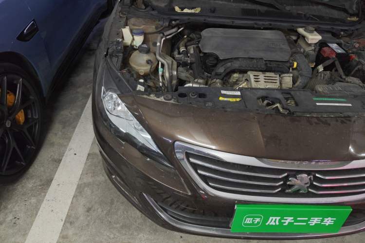 Used Peugeot 408 2015 1.2T Automatic Luxury Edition Right Front Headlight