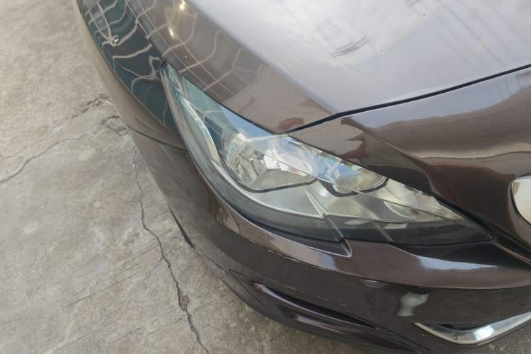 Used Peugeot 408 2015 1.2T Automatic Luxury Edition Right Front Headlight