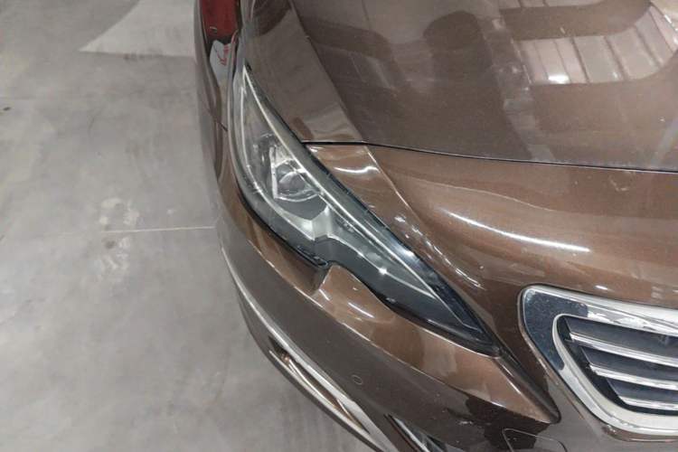 Used Peugeot 408 2015 1.2T Automatic Glory Edition Right Front Headlight