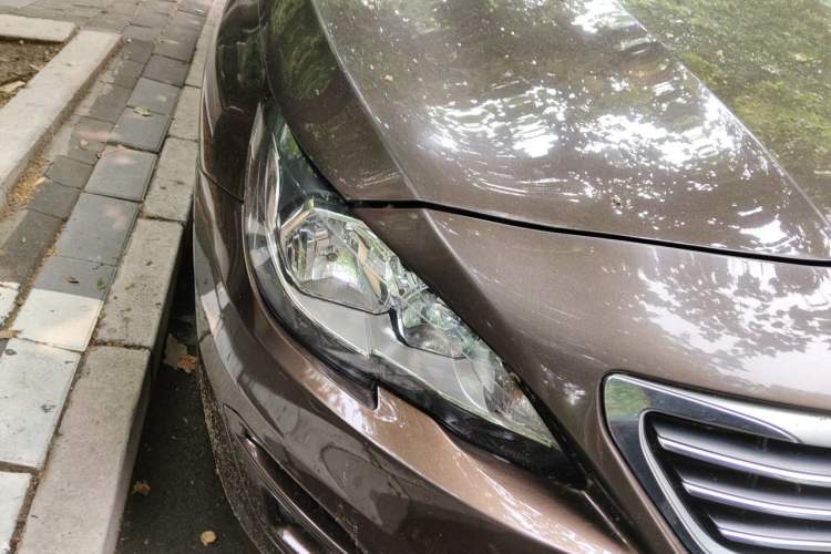Used Peugeot 408 2015 1.2T Automatic Luxury Edition Right Front Headlight