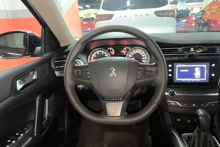 Used Peugeot 408 2015 1.2T Automatic Luxury Edition Steering Wheel