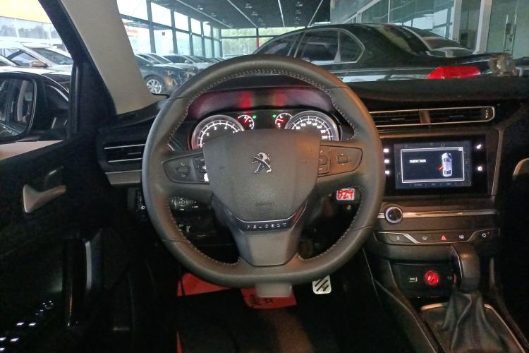 Used Peugeot 408 2015 1.2T Automatic Luxury Edition Steering Wheel