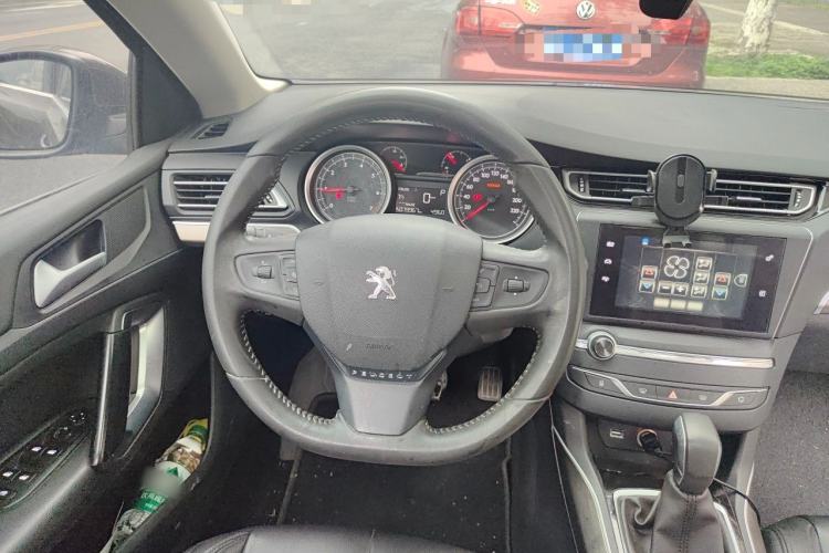 Used Peugeot 408 2015 1.2T Automatic Luxury Edition Steering Wheel