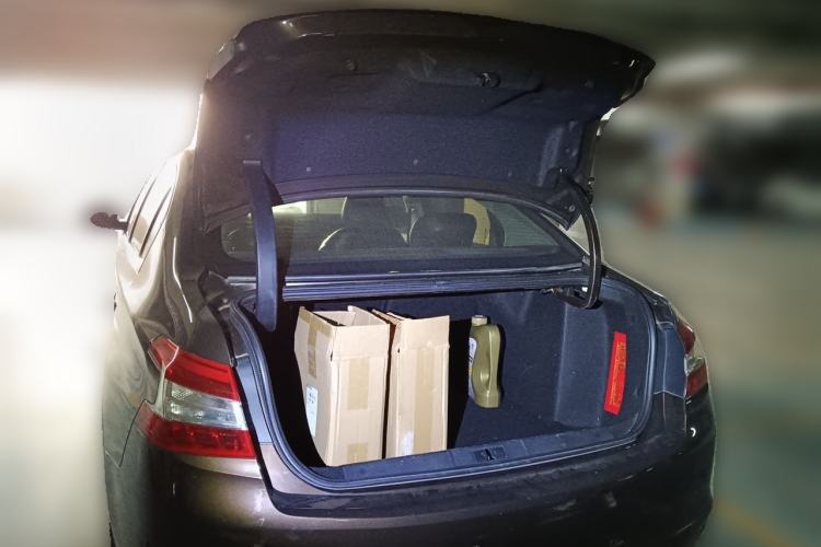 Used Peugeot 408 2015 1.2T Automatic Luxury Edition Trunk