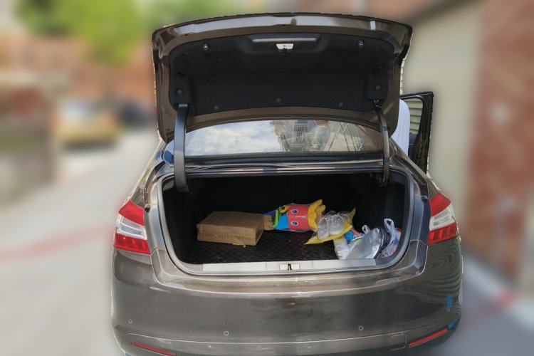 Used Peugeot 408 2015 1.2T Automatic Luxury Edition Trunk