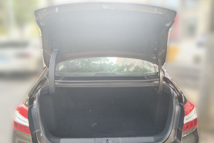 Used Peugeot 408 2015 1.2T Automatic Glory Edition Trunk