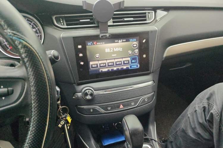 Used Peugeot 408 2015 1.2T Automatic Luxury Edition Audio And AC Panel