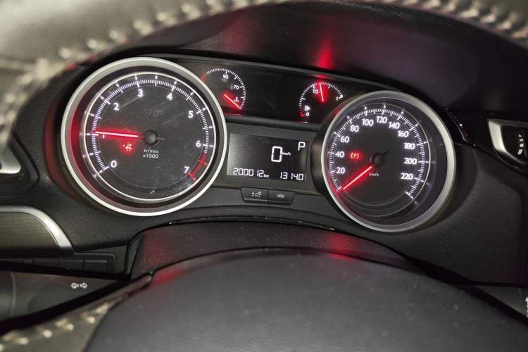 Used Peugeot 408 2015 1.2T Automatic Luxury Edition Instrument Cluster