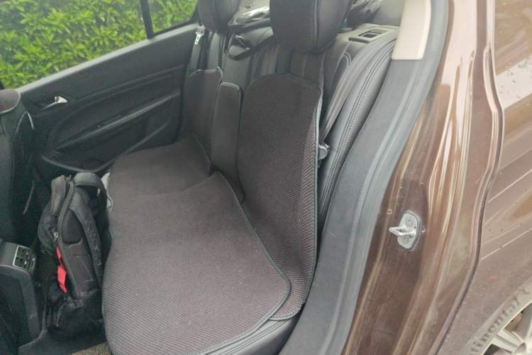 Used Peugeot 408 2015 1.2T Automatic Luxury Edition Left Rear Seat