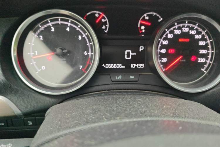 Used Peugeot 408 2015 1.2T Automatic Luxury Edition Odometer Close Up
