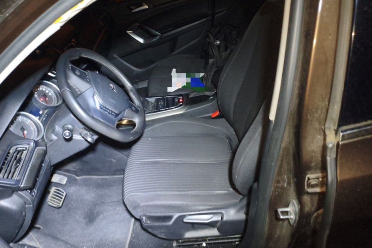 Used Peugeot 408 2015 1.2T Automatic Luxury Edition Left Front Seat