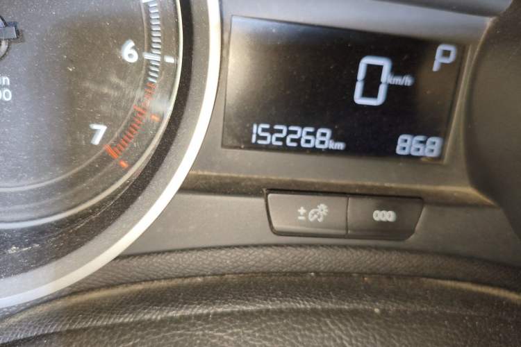 Used Peugeot 408 2015 1.2T Automatic Luxury Edition Odometer Close Up