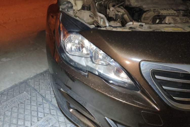 Used Peugeot 408 2015 1.2T Automatic Luxury Edition Right Front Headlight