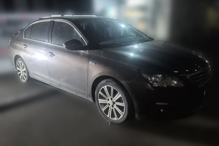 Used Peugeot 408 2015 1.2T Automatic Luxury Edition Front Right 45 Deg