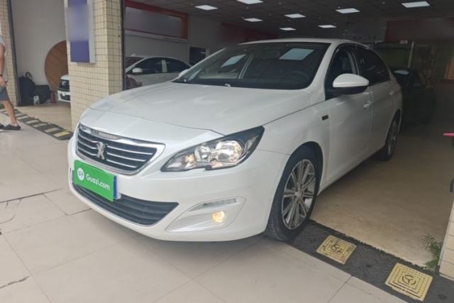 Ojetý Peugeot 408 2015 1.2T Automatic Glory Edition
