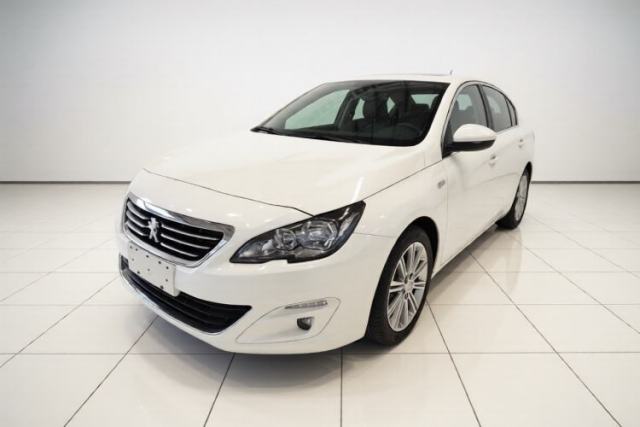 Ojetý Peugeot 408 2015 1.2T Automatic Glory Edition