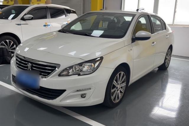 Peugeot 408 2015 1.2T Automatic Luxury Edition с пробегом
