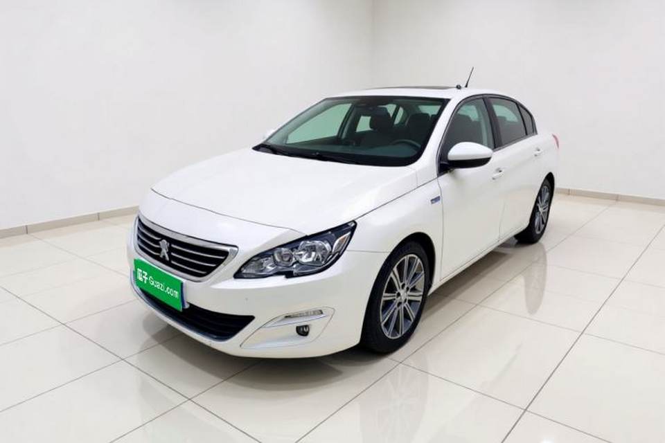 Peugeot 408 2015