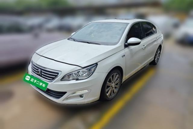 Peugeot 408 2015 1.2T Automatic Luxury Edition d’occasion