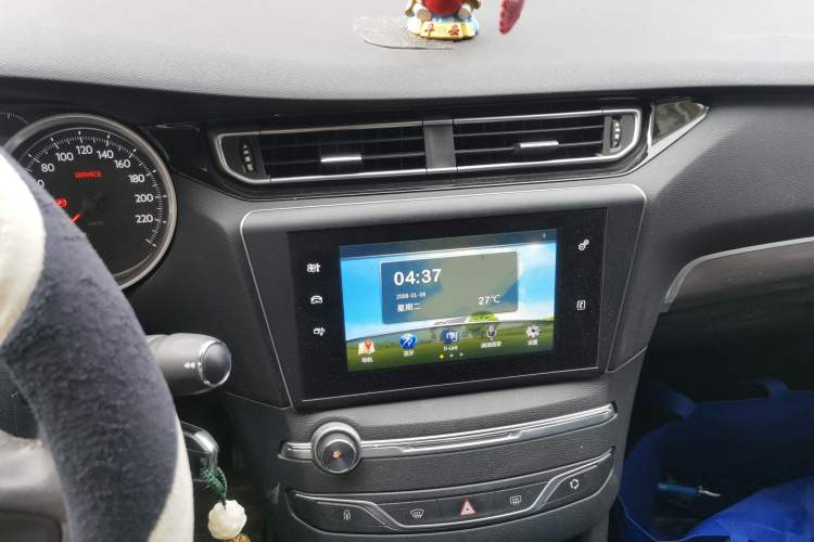 Used Peugeot 408 2015 1.2T Automatic Luxury Edition Audio And AC Panel