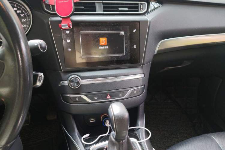 Used Peugeot 408 2015 1.2T Automatic Luxury Edition Audio And AC Panel