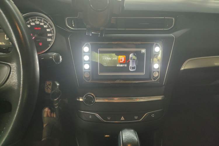 Used Peugeot 408 2015 1.2T Automatic Luxury Edition Audio And AC Panel