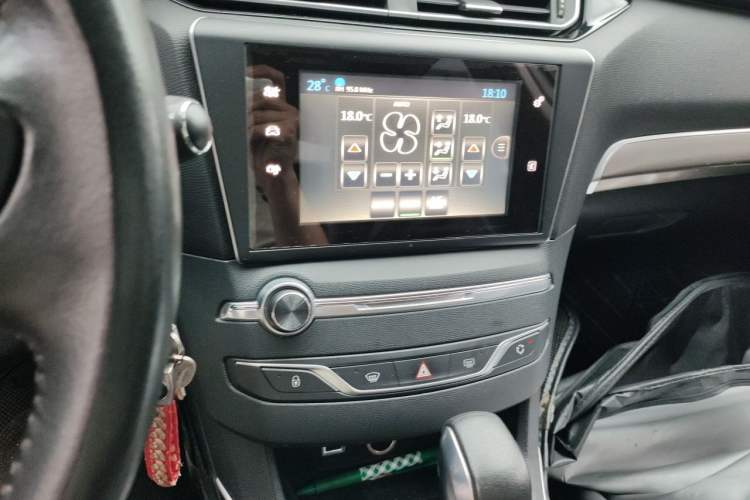 Used Peugeot 408 2015 1.2T Automatic Luxury Edition Audio And AC Panel