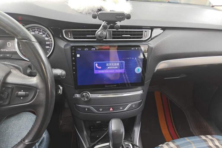 Used Peugeot 408 2015 1.2T Automatic Luxury Edition Audio And AC Panel