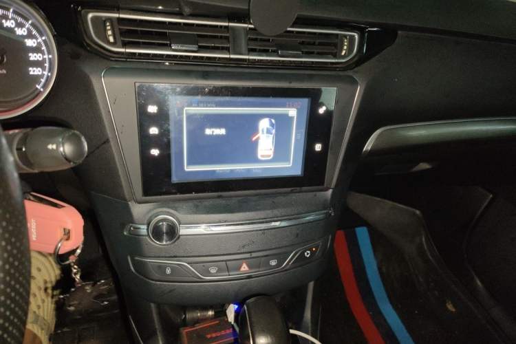 Used Peugeot 408 2015 1.2T Automatic Luxury Edition Audio And AC Panel