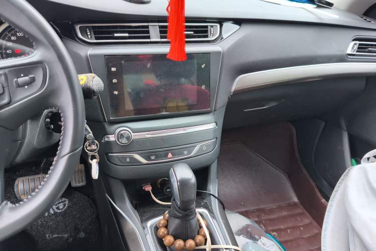 Used Peugeot 408 2015 1.2T Automatic Luxury Edition Audio And AC Panel
