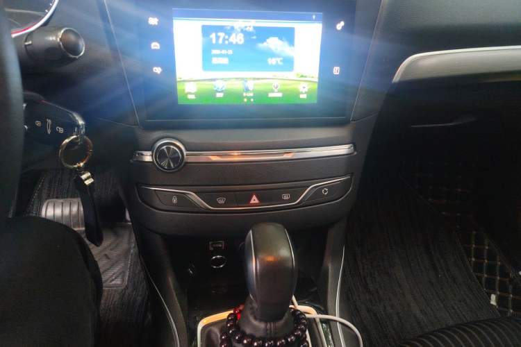 Used Peugeot 408 2015 1.2T Automatic Luxury Edition Audio And AC Panel