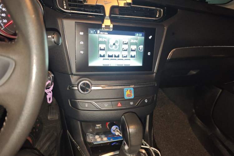Used Peugeot 408 2015 1.2T Automatic Luxury Edition Audio And AC Panel