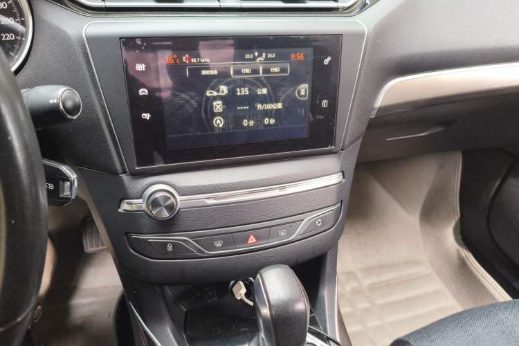 Used Peugeot 408 2015 1.2T Automatic Luxury Edition Audio And AC Panel