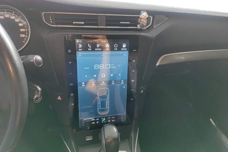 Used Peugeot 408 2015 1.2T Automatic Luxury Edition Audio And AC Panel