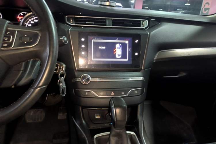 Used Peugeot 408 2015 1.2T Automatic Luxury Edition Audio And AC Panel