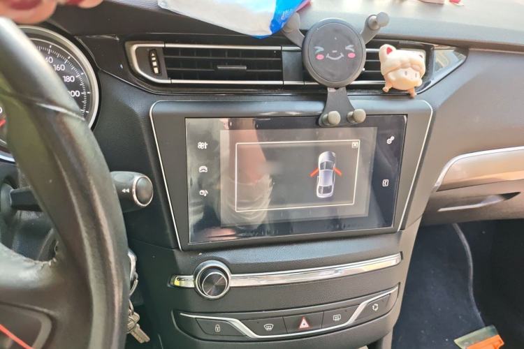 Used Peugeot 408 2015 1.2T Automatic Luxury Edition Audio And AC Panel