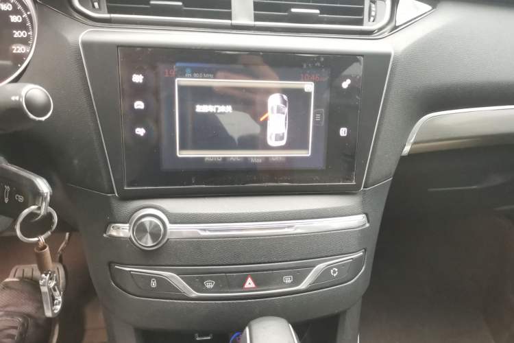 Used Peugeot 408 2015 1.2T Automatic Luxury Edition Audio And AC Panel