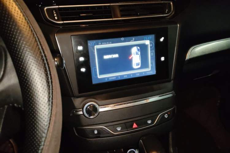 Used Peugeot 408 2015 1.2T Automatic Luxury Edition Audio And AC Panel
