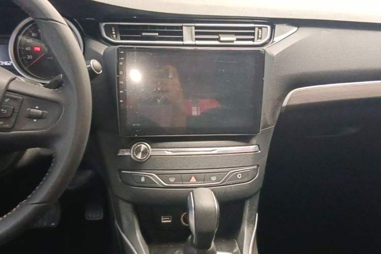 Used Peugeot 408 2015 1.2T Automatic Luxury Edition Audio And AC Panel