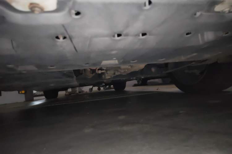 Used Peugeot 408 2015 1.2T Automatic Luxury Edition Chassis Front