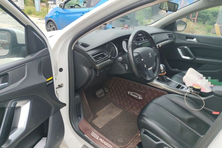 Used Peugeot 408 2015 1.2T Automatic Luxury Edition Driver Seat